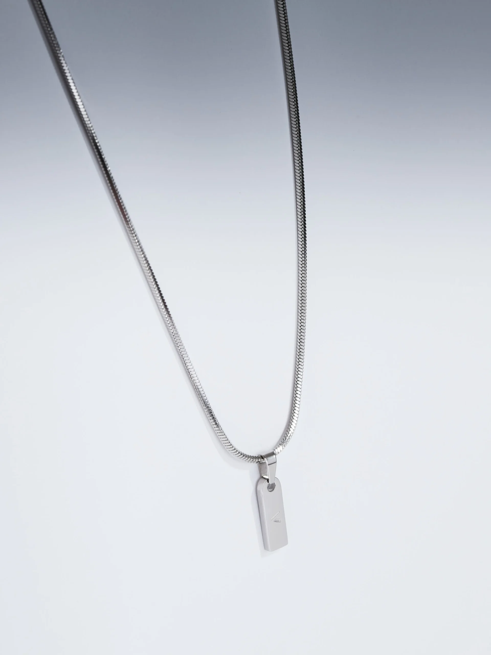 Alternative view of Duo collares minimalistas