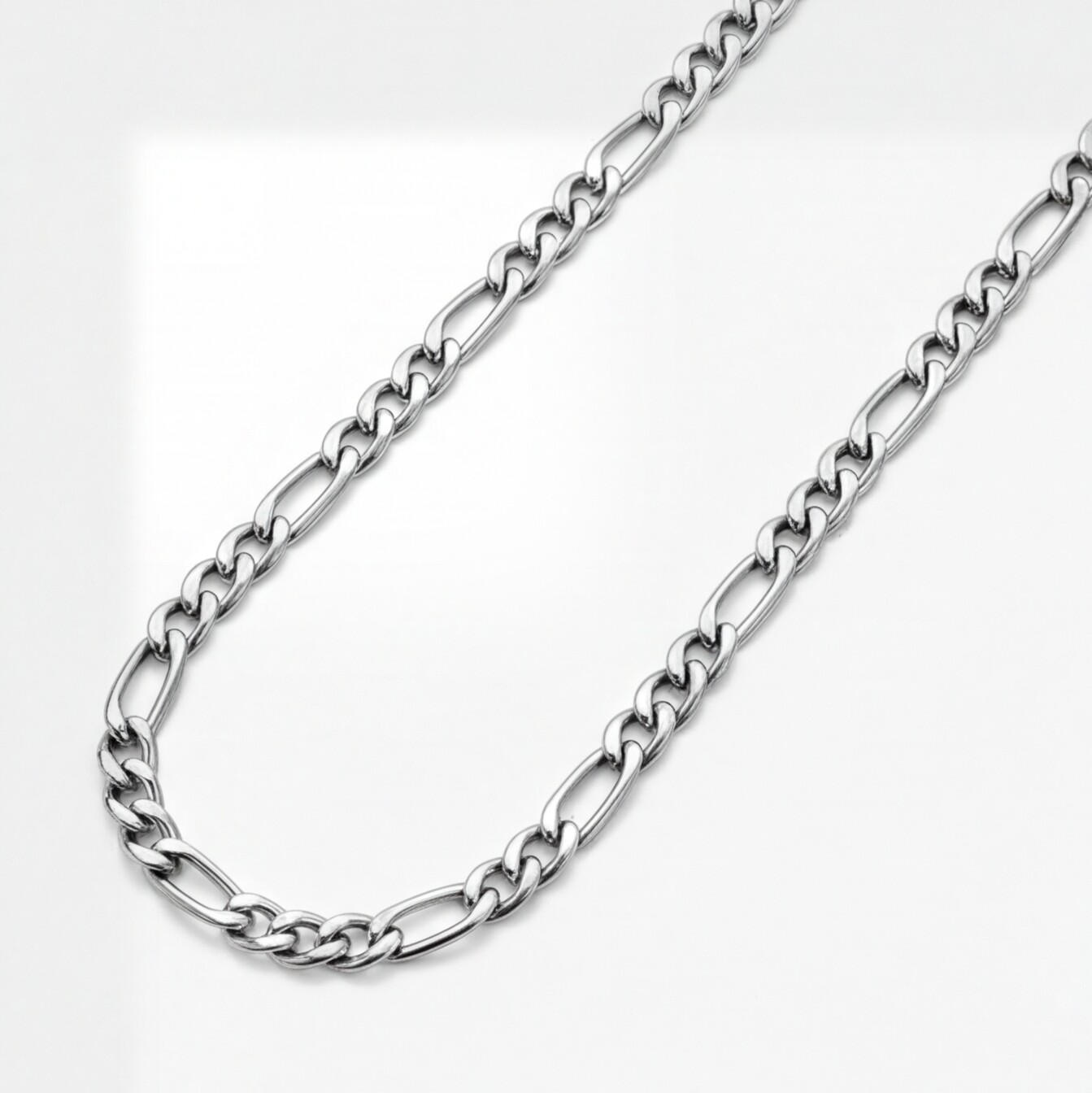 Alternative view of CADENA FIGARO 4 MM